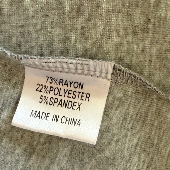 Ladies Lightweight M Gray Cardigan - Picture 4 of 5